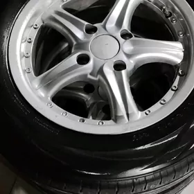 Nisan Wersa Disgasy 15 lik