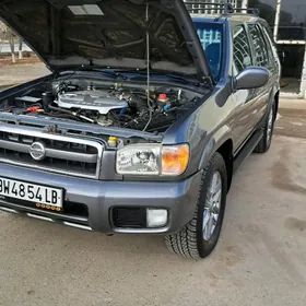 Nissan Pathfinder 2004