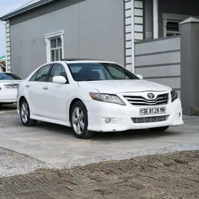 Toyota Camry 2010