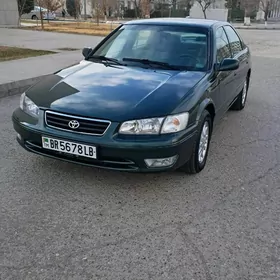 Toyota Camry 1999
