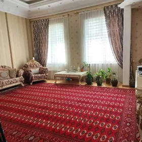 Podwoyski 12/5 5 Kom 196m²