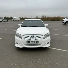 Toyota Camry 2010