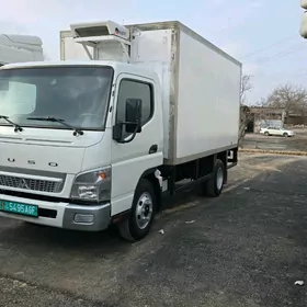 Mitsubishi Canter 2021