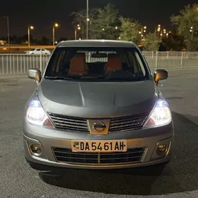 Nissan Versa 2010
