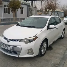 Toyota Corolla 2015