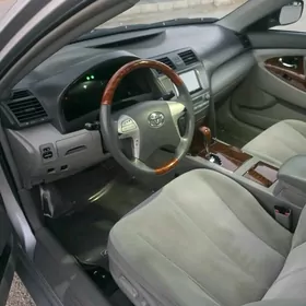 Toyota Camry 2011
