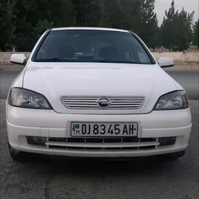 Opel Astra 2000
