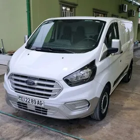 Ford Transit Crew Van 2023