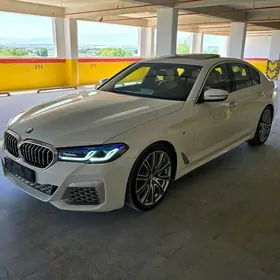 BMW 540 2018