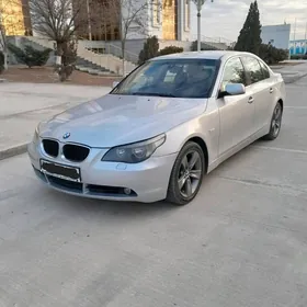 BMW E60 2003