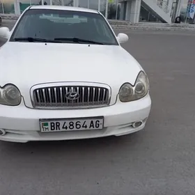 Hyundai Sonata 2001