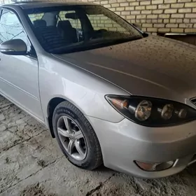 Toyota Camry 2004