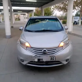 Nissan Versa Note 2013