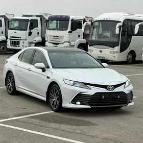 Toyota Camry 2023