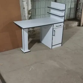 Salon ucin dyrnak stol