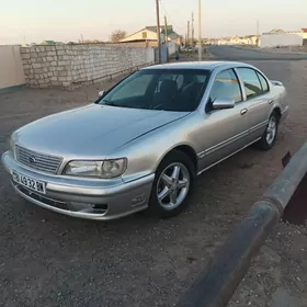 Nissan Cefiro 1995