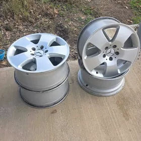 Диски Mercedes-Benz W221