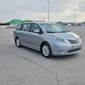 Toyota Sienna 2016