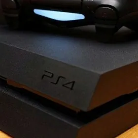 PS 4 slim 1Tb