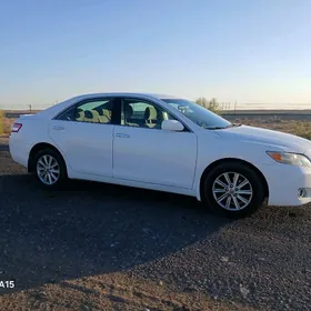 Toyota Camry 2010
