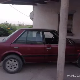 Nissan Bluebird 1987