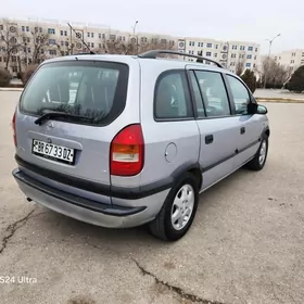 Opel Zafira 2002