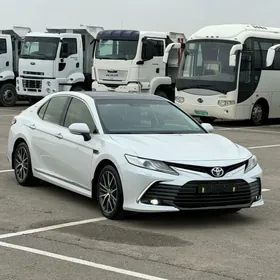 Toyota Camry 2023