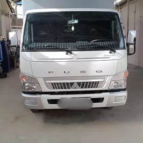 Mitsubishi Canter 2023