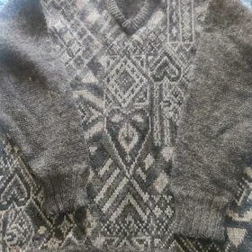 свитер мужской