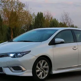 Toyota Corolla iM 2016