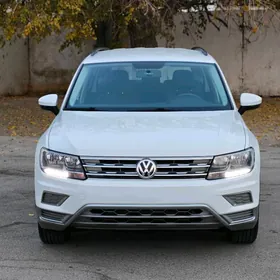 Volkswagen Tiguan 2021
