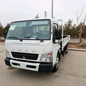 Mitsubishi Canter 2025