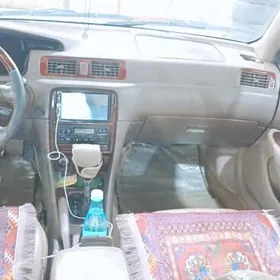 Toyota Camry 1998