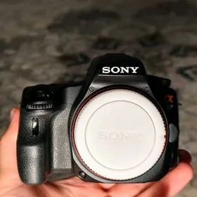 Sony a37