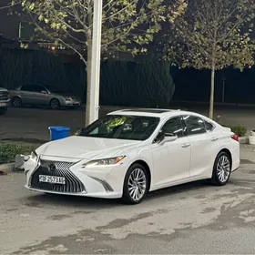 Lexus ES 350 2019