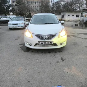 Nissan Tiida 2013