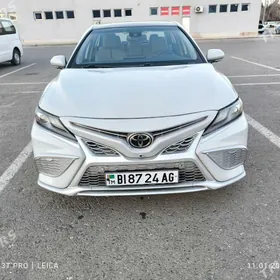 Toyota Camry 2022