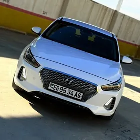 Hyundai Elantra 2020