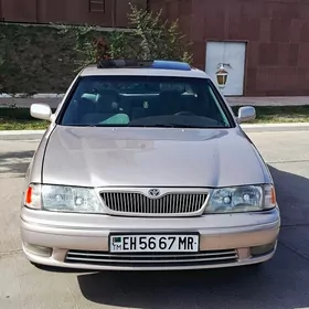 Toyota Avalon 1999