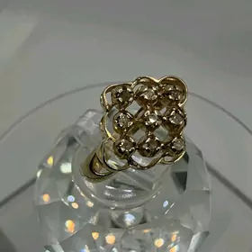 gyzyl brilliant ýüzük