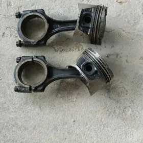 Поршень шатун