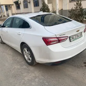 Chevrolet Malibu 2022