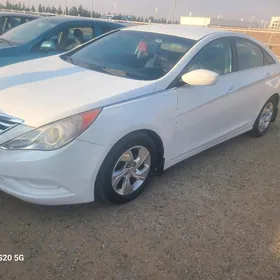 Hyundai Elantra 2010