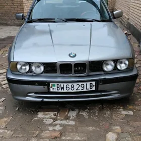 BMW 525 1992