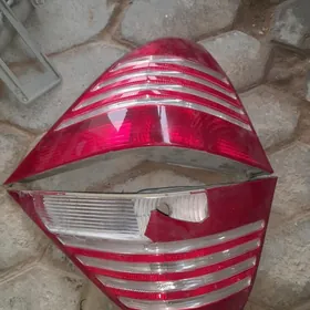 FARA MERCEDES yyl 2002