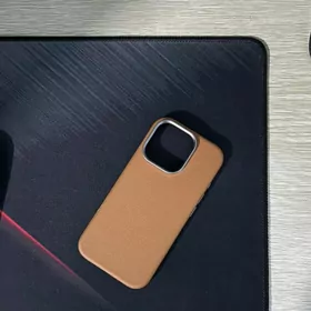 İphone 16 pro cehol