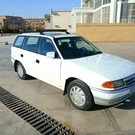Opel Astra 1993