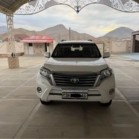 Toyota Land Cruiser Prado 2015