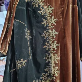 Geýilen eshik alyas