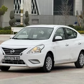 Nissan Sunny 2022